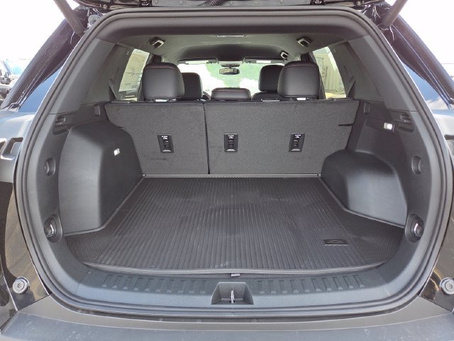 New 2026 Chevrolet Equinox RS w/ Convenience Package III FWD image 18