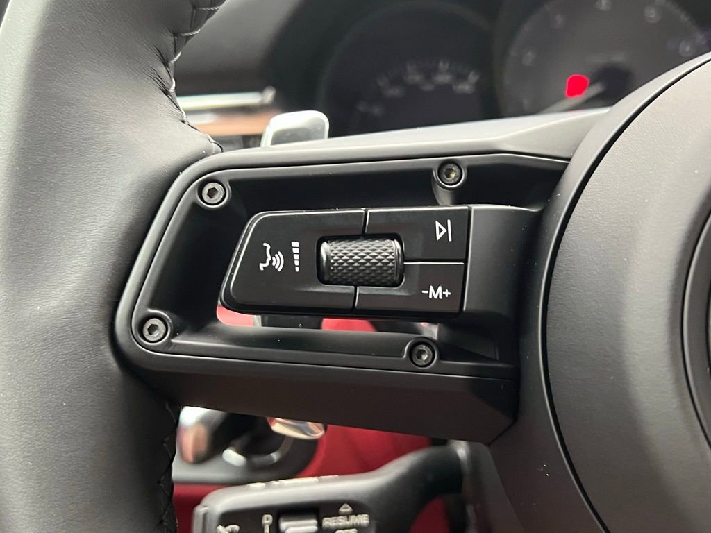 New 2025 Porsche Macan S image 9