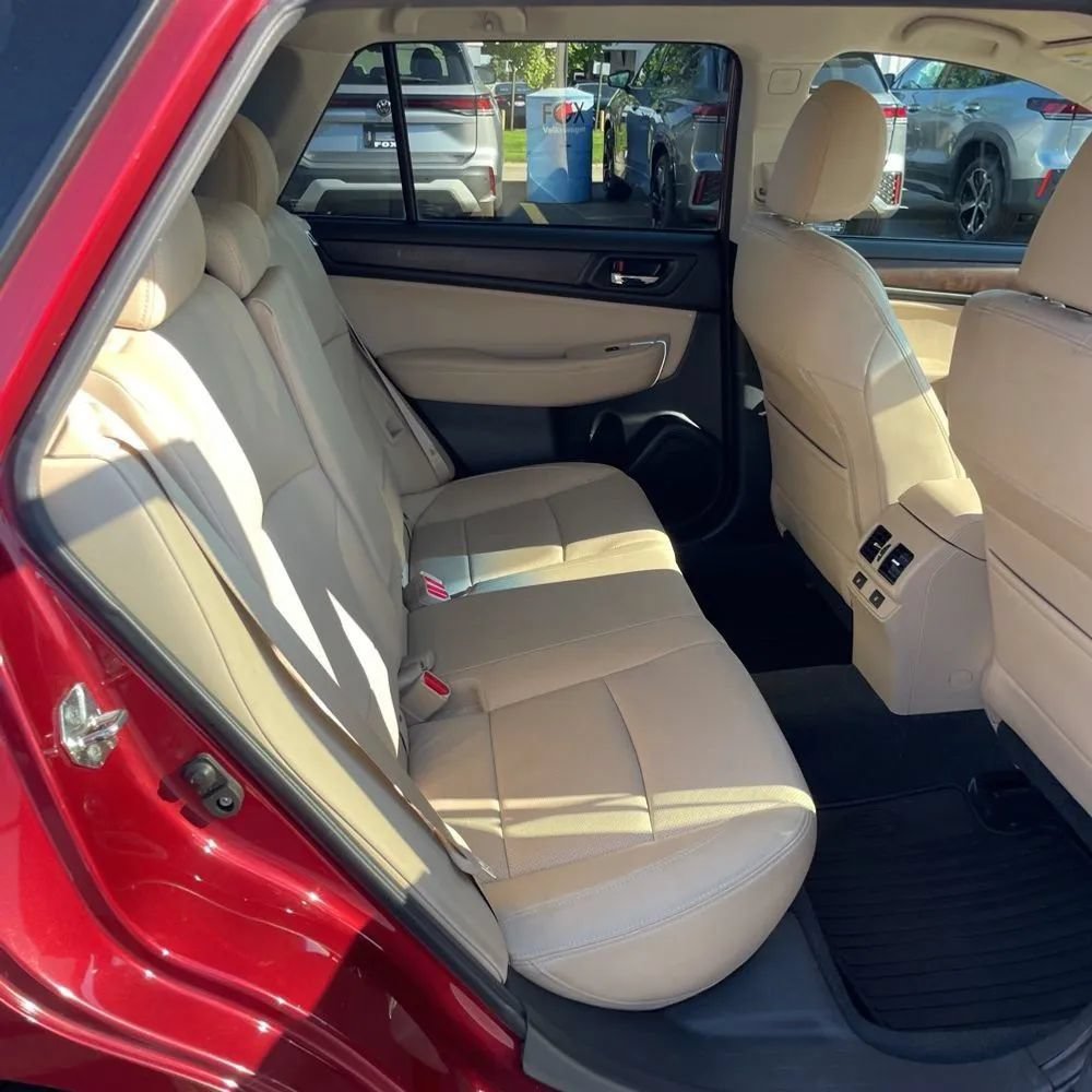 Used 2015 Subaru Outback 2.5i Limited AWD/4WD image 24