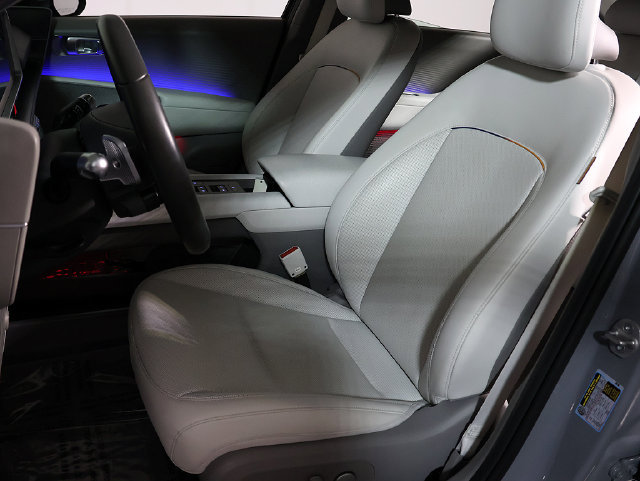 Used 2023 Hyundai Ioniq 6 SEL AWD/4WD image 4