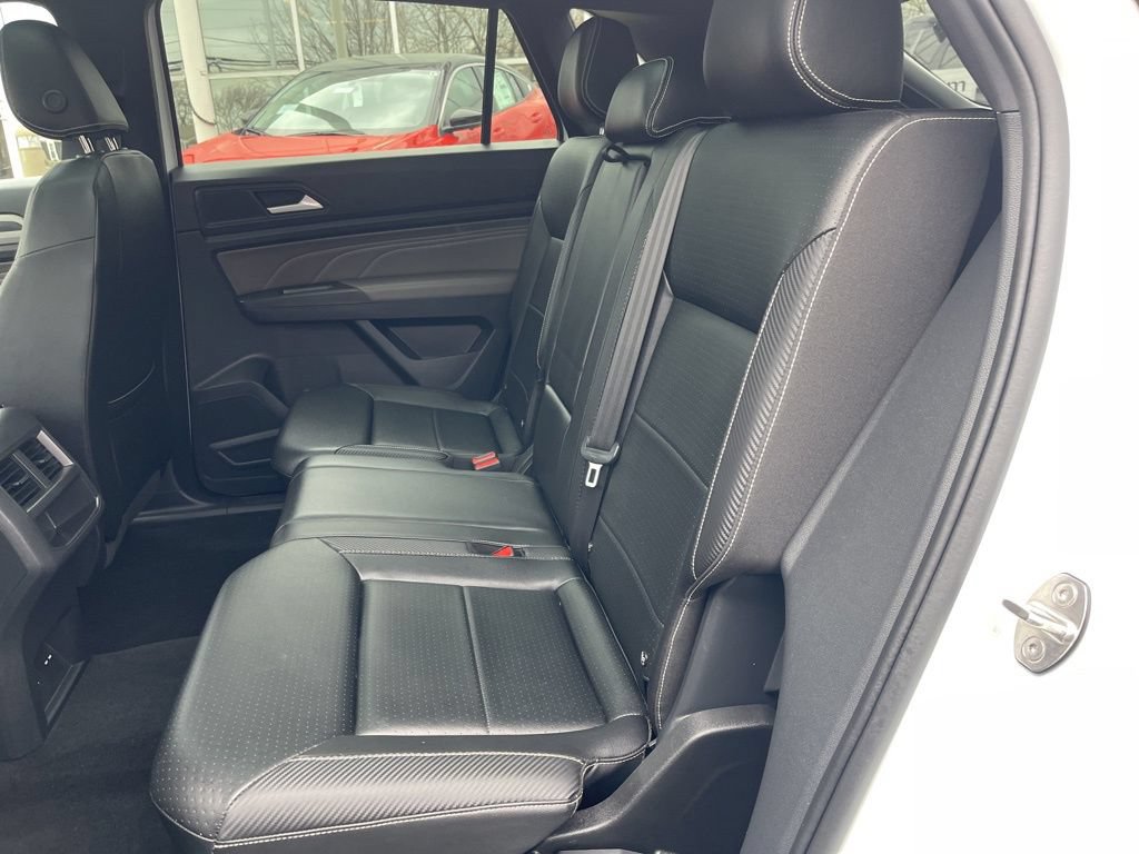Used 2023 Volkswagen Atlas Cross Sport SEL AWD/4WD image 21