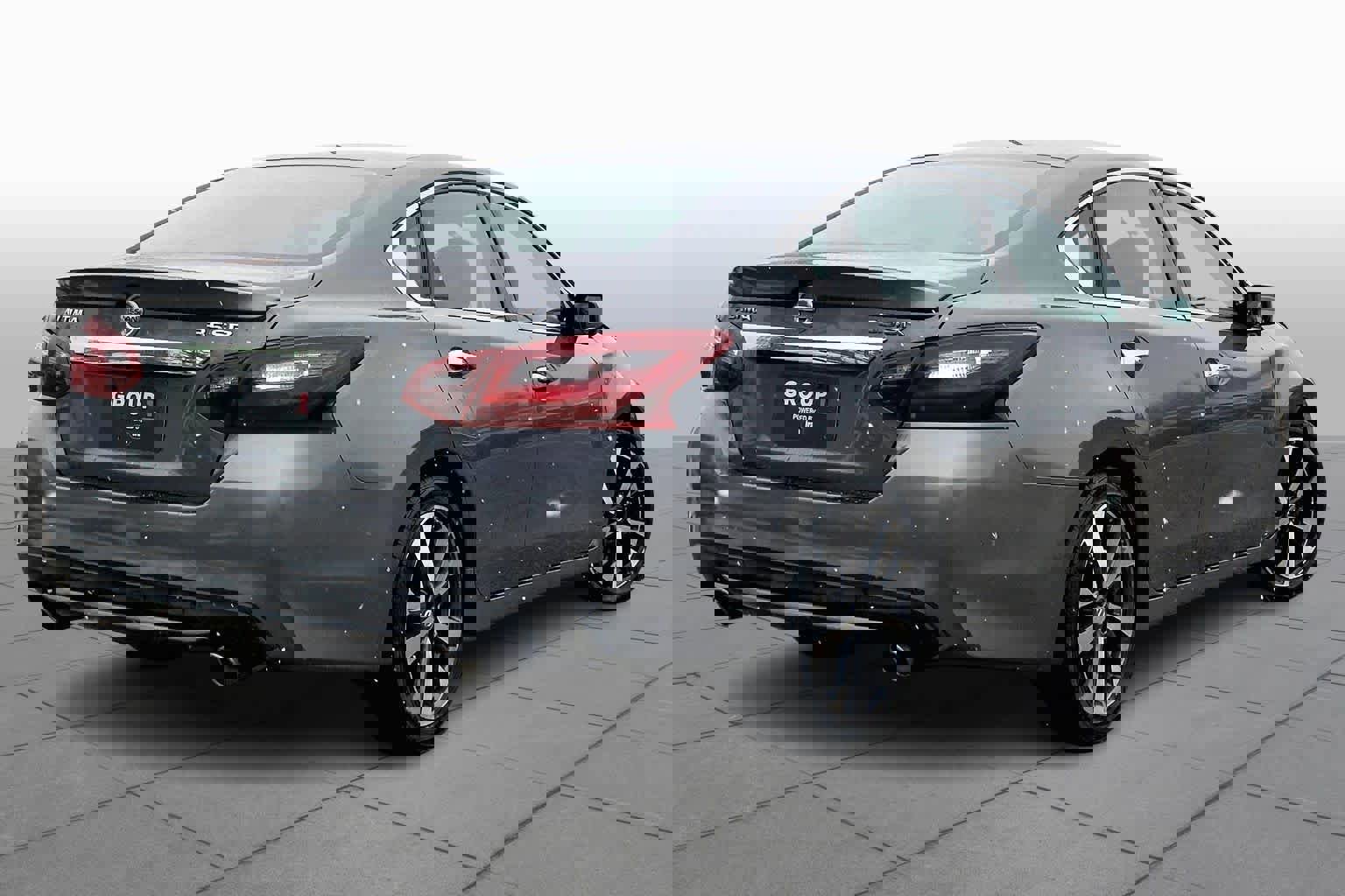 Used 2017 Nissan Altima 3.5 SR image 13