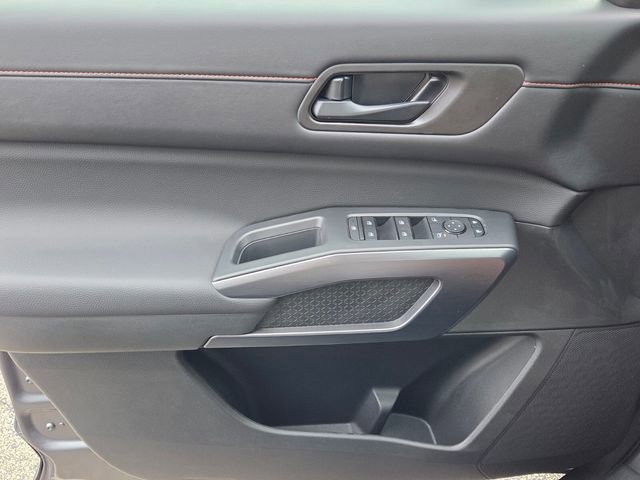 New 2026 Nissan Pathfinder Rock Creek image 29
