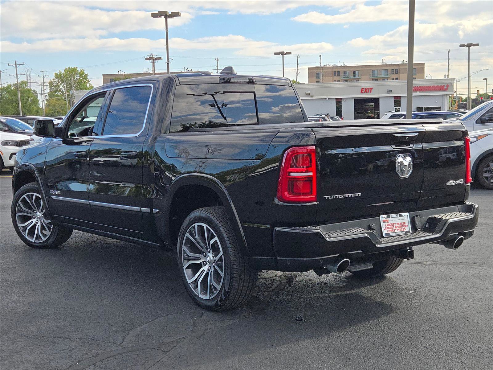 Used 2025 RAM 1500 Tungsten w/ Bed Utility Group image 21