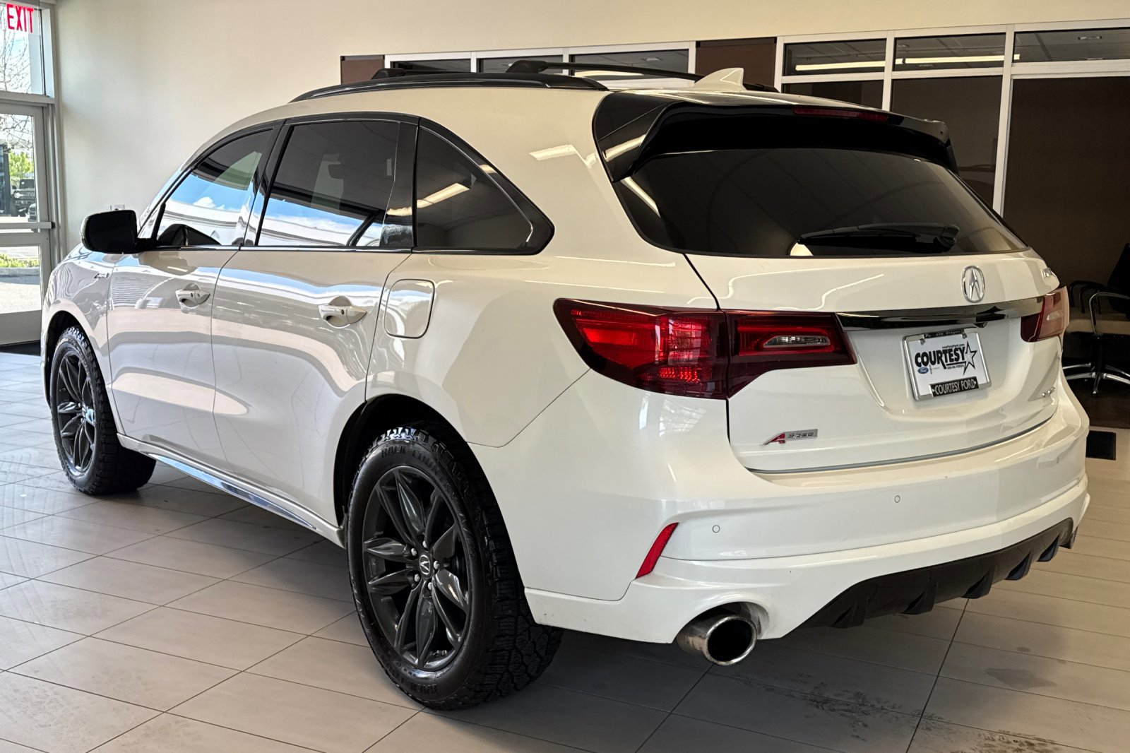 Used 2019 Acura MDX A-Spec image 6