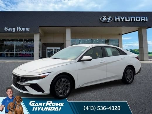 Certified 2024 Hyundai Elantra SEL FWD video 4