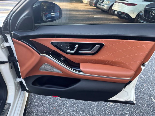 Used 2022 Mercedes-Benz S 500 4MATIC image 18