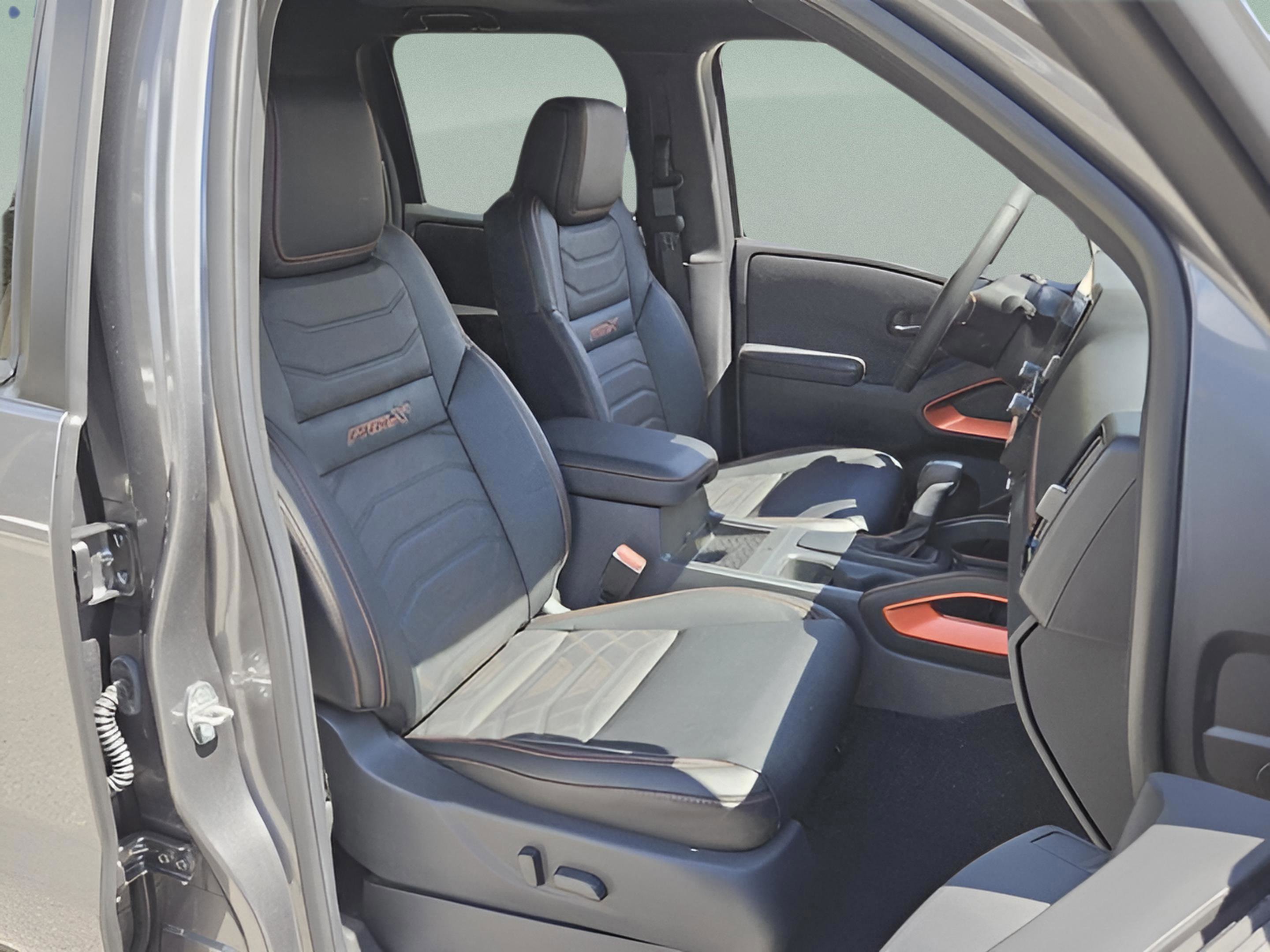 New 2026 Nissan Frontier Pro-X w/ Pro Premium Package RWD image 11