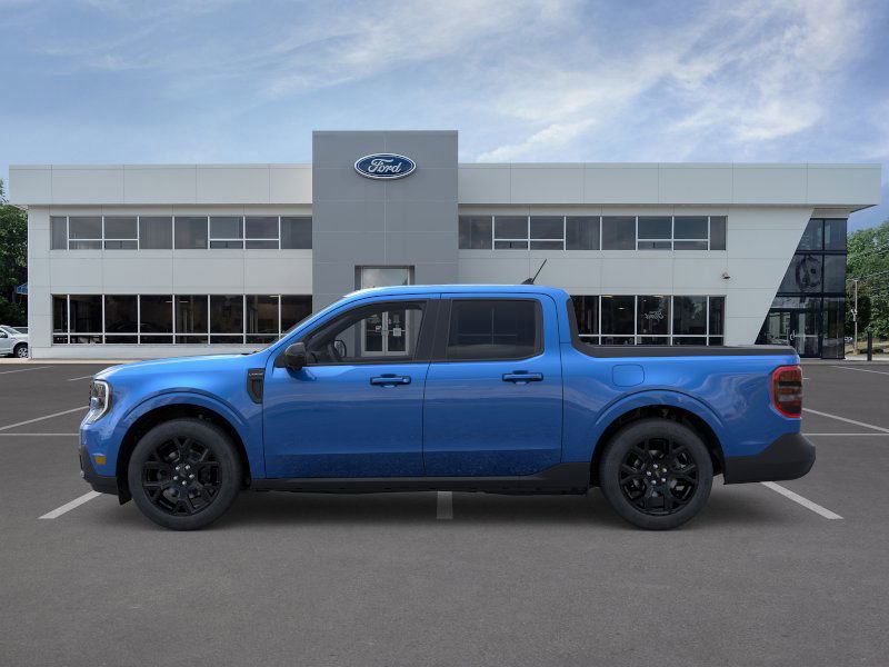 New 2025 Ford Maverick Lariat w/ Black Appearance Package image 27