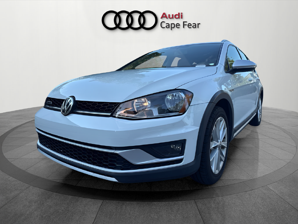 Used 2017 Volkswagen Golf Alltrack S AWD/4WD image 13