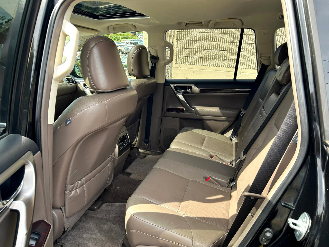 Used 2015 Lexus GX 460 Premium image 14