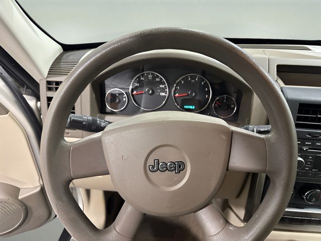 Used 2008 Jeep Liberty Sport RWD image 10