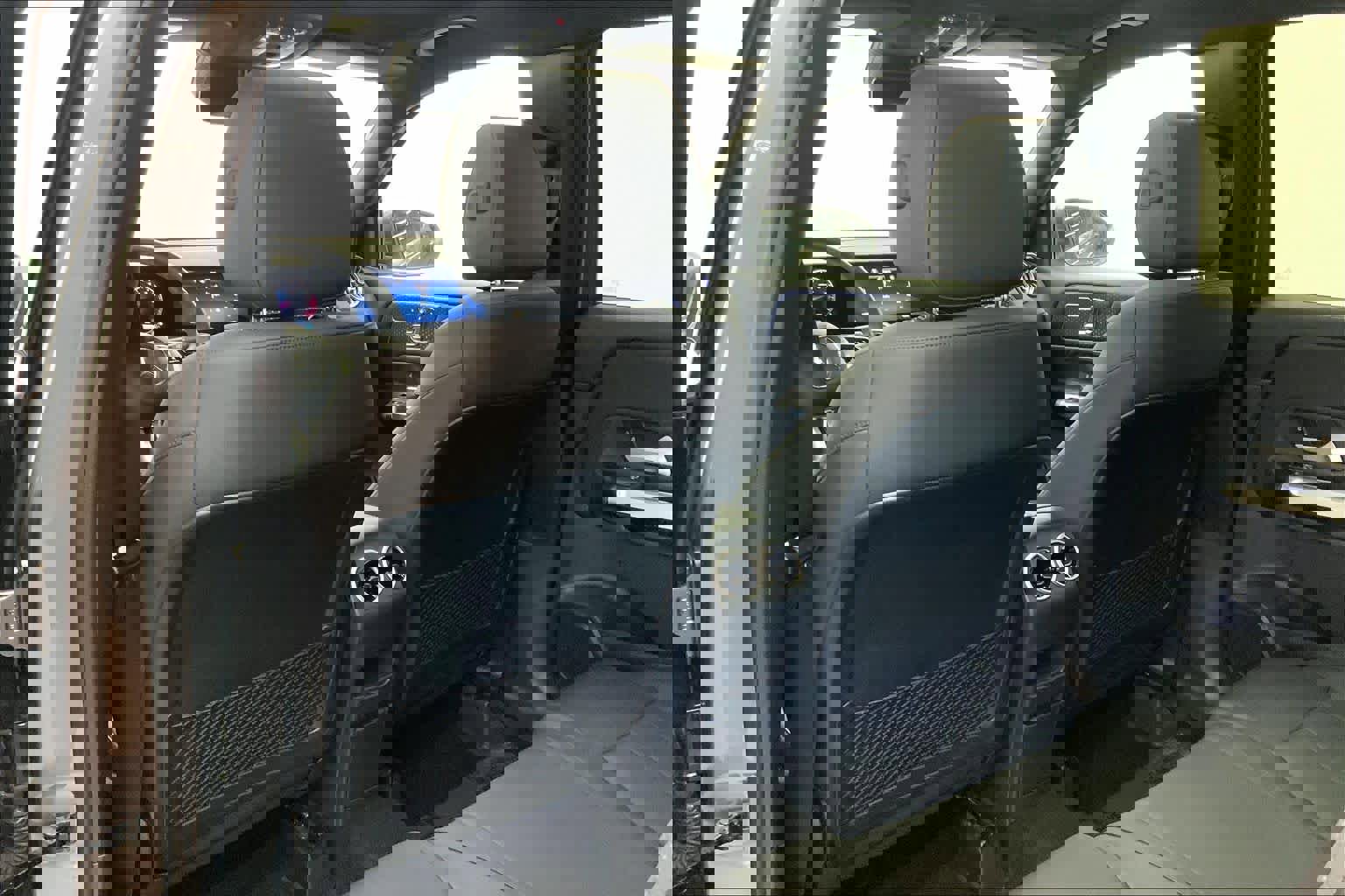 Used 2025 Mercedes-Benz GLB 250 image 16