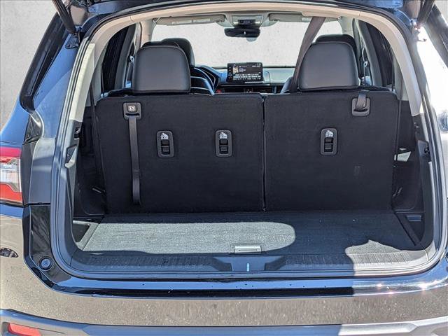 Used 2024 Honda Pilot Touring image 6