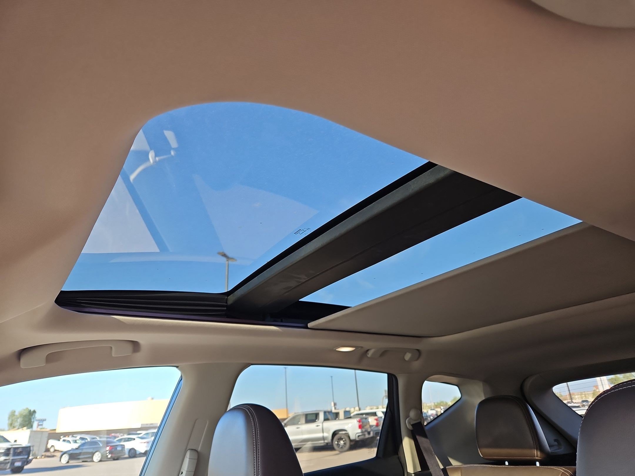 Used 2015 Nissan Murano Platinum w/ Platinum Technology Package FWD image 14
