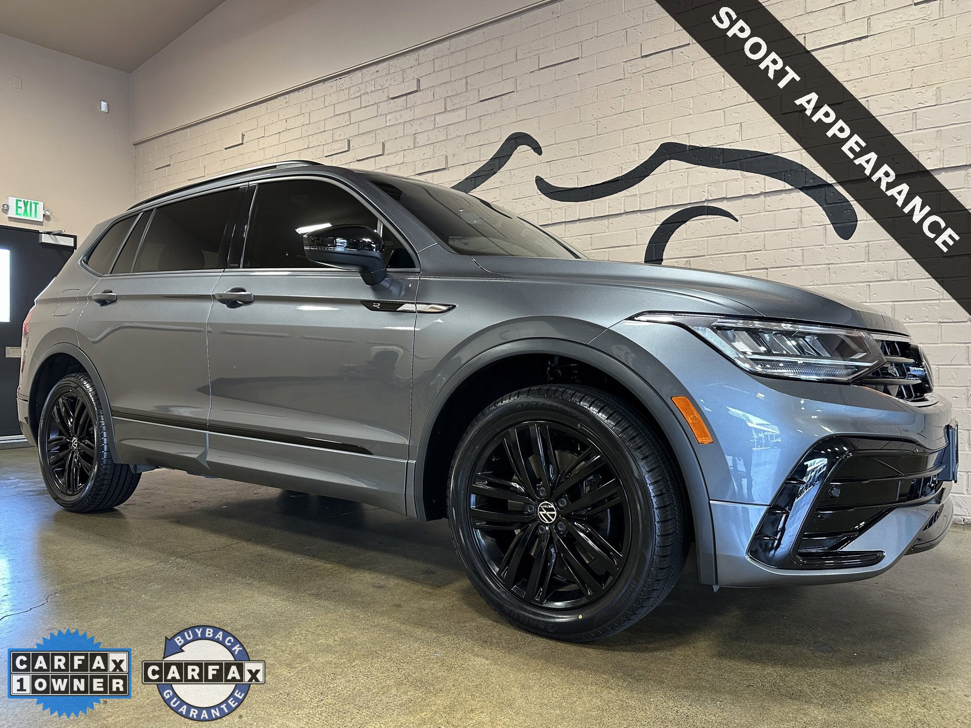 Used 2022 Volkswagen Tiguan SE R-Line