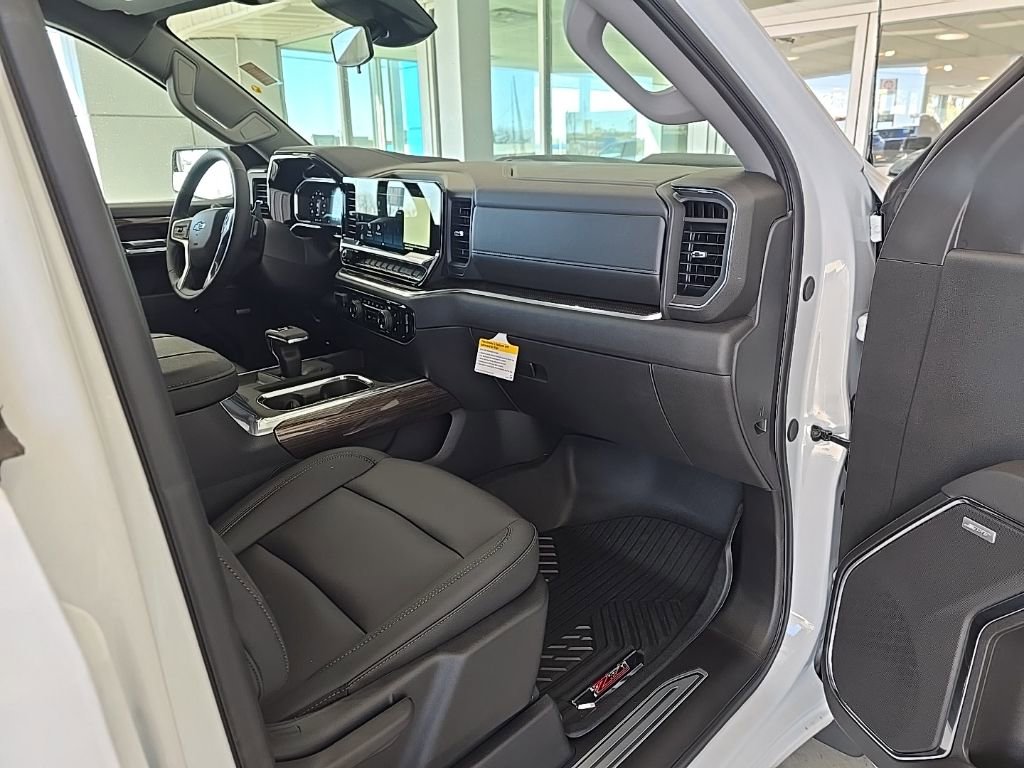 New 2026 Chevrolet Silverado 1500 LT Trail Boss w/ Convenience Package II image 16