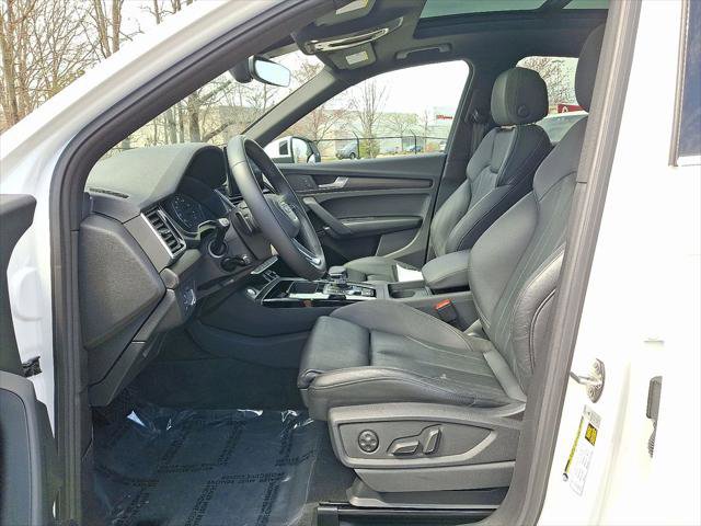 Certified 2023 Audi Q5 2.0T Premium w/ Convenience Package image 14