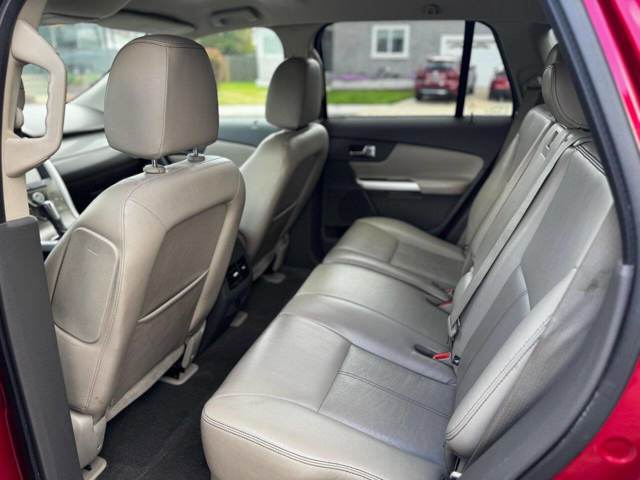 Used 2012 Ford Edge SEL image 22