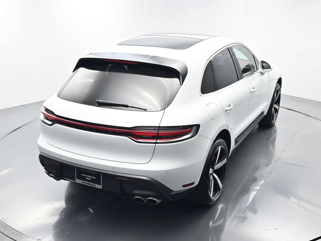 Certified 2026 Porsche Macan S AWD/4WD image 39