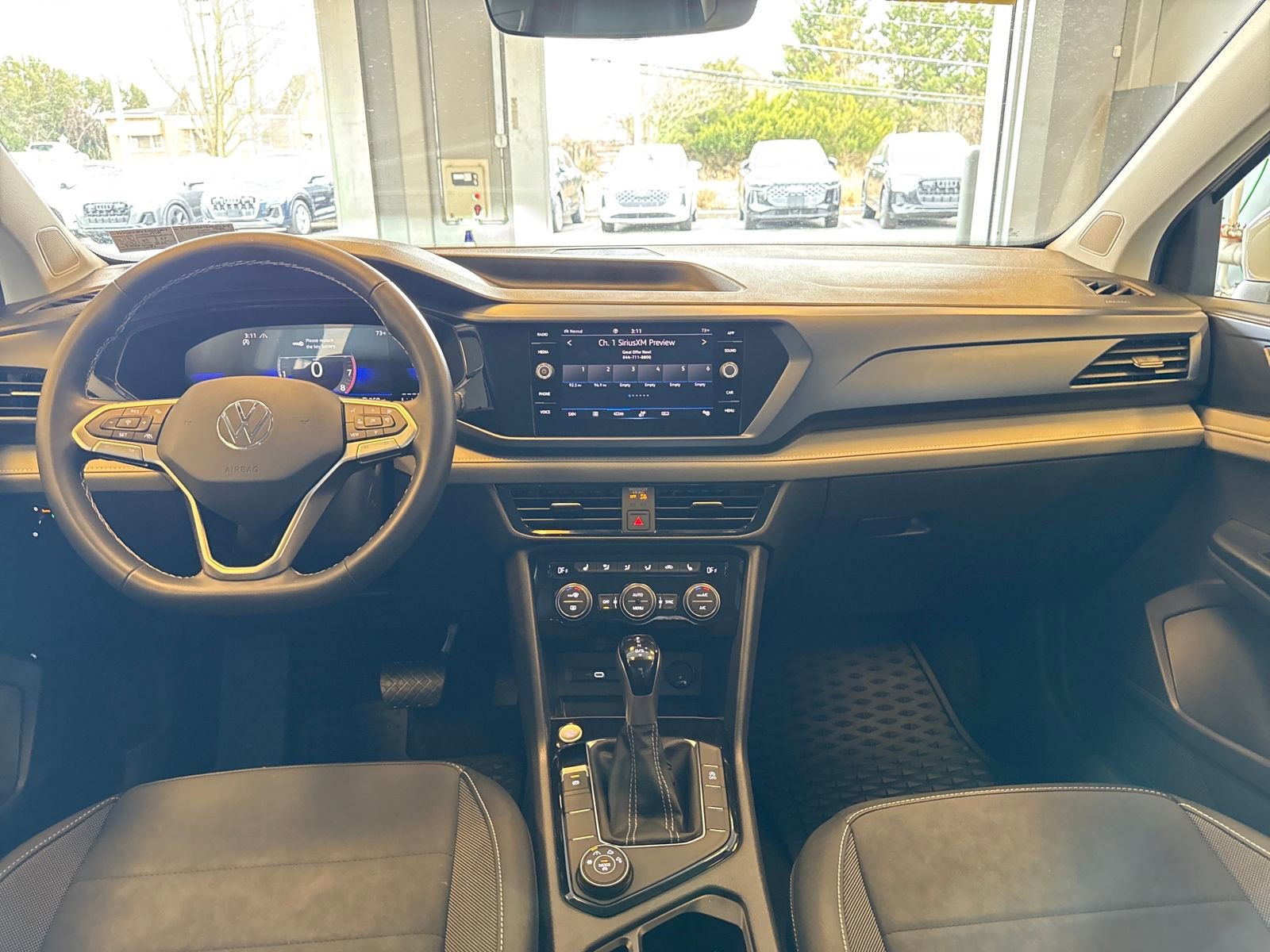 Certified 2024 Volkswagen Taos SE image 13