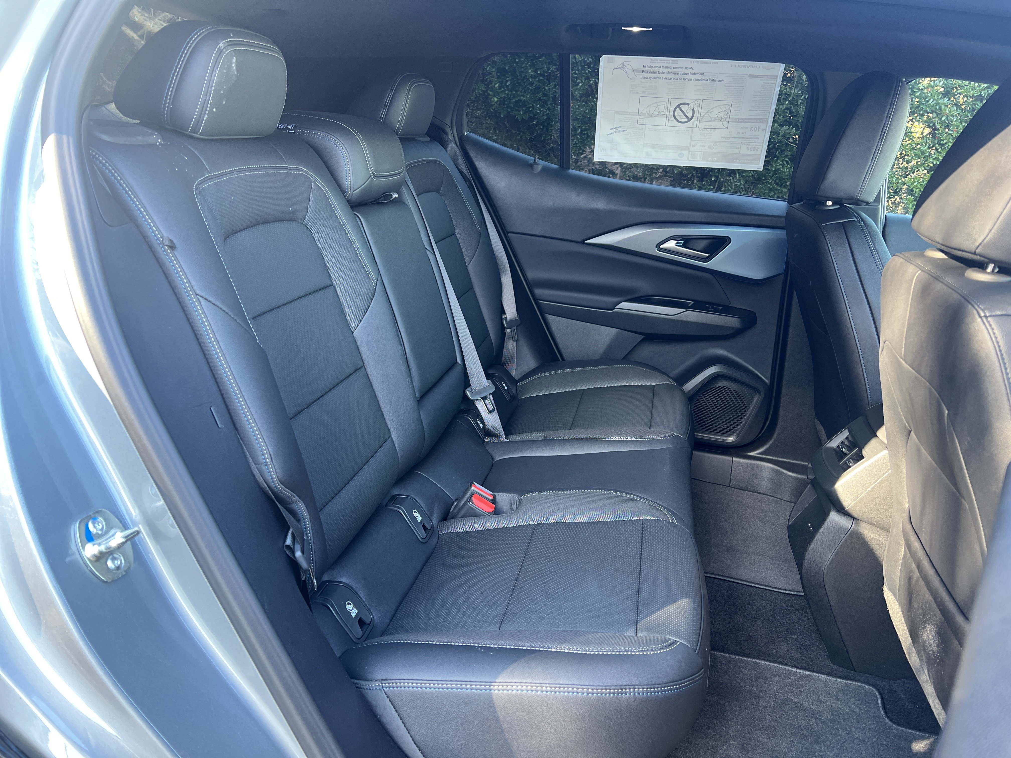 New 2026 Chevrolet Equinox EV LT AWD/4WD image 16