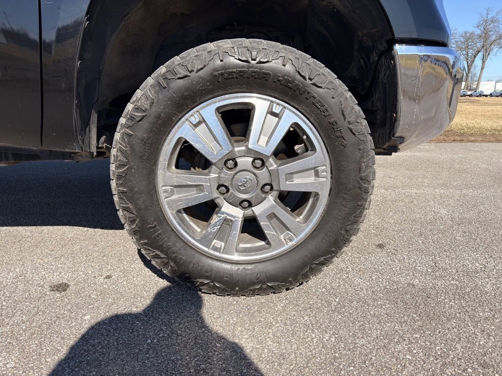 Used 2015 Toyota Tundra 1794 Edition image 18
