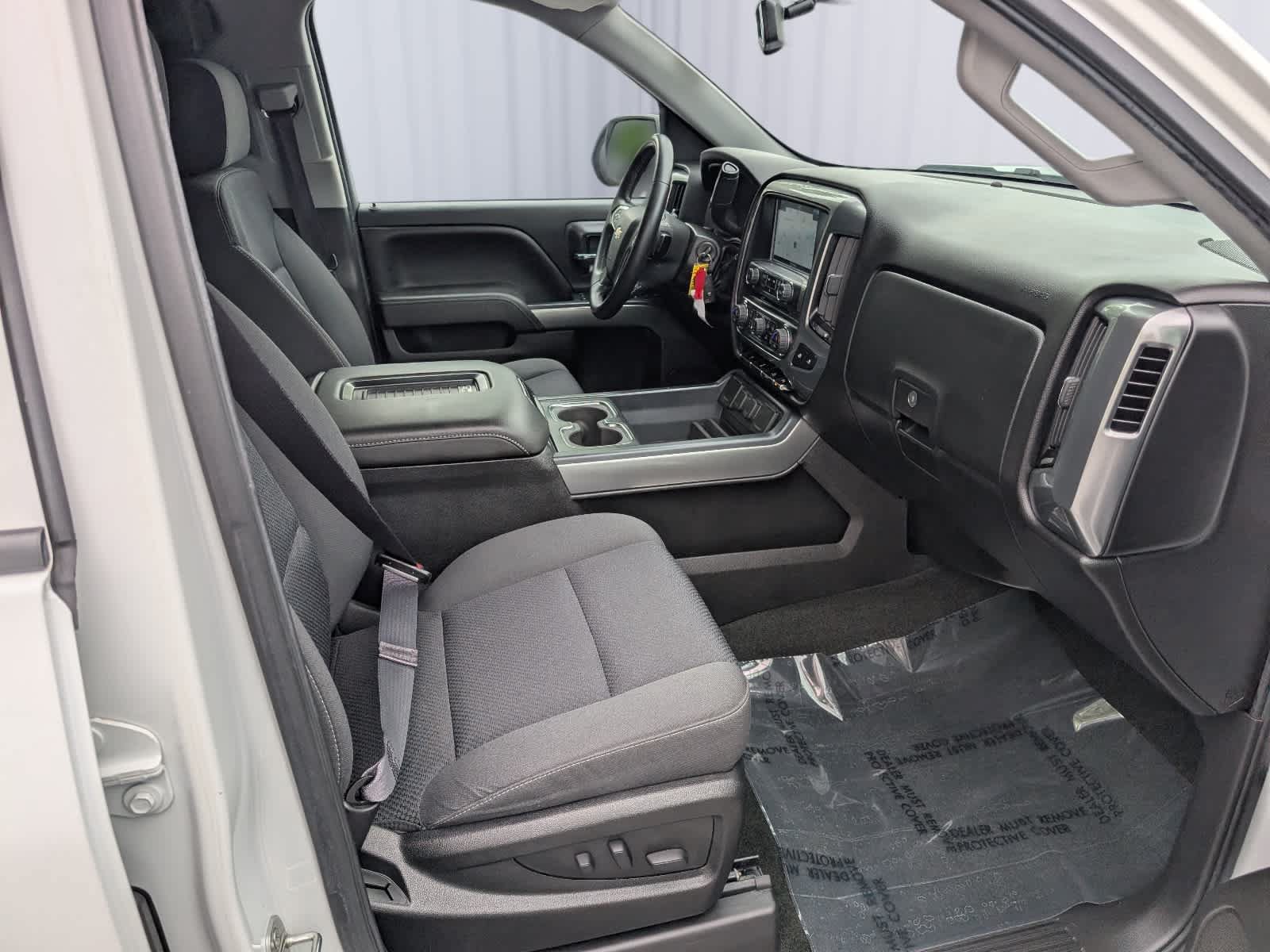 Used 2017 Chevrolet Silverado 1500 LT w/ All Star Edition AWD/4WD image 8