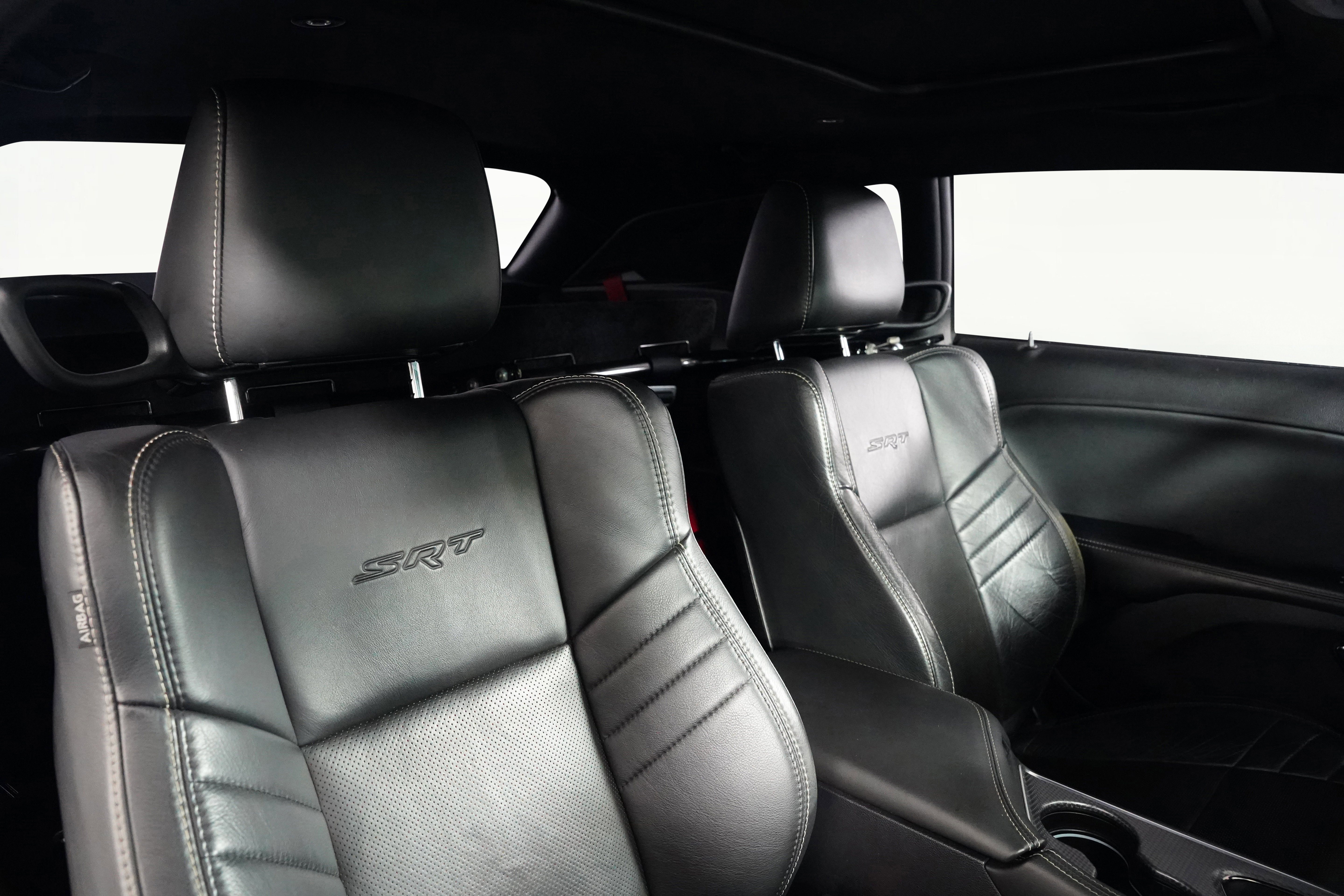 Used 2016 Dodge Challenger SRT Hellcat image 32