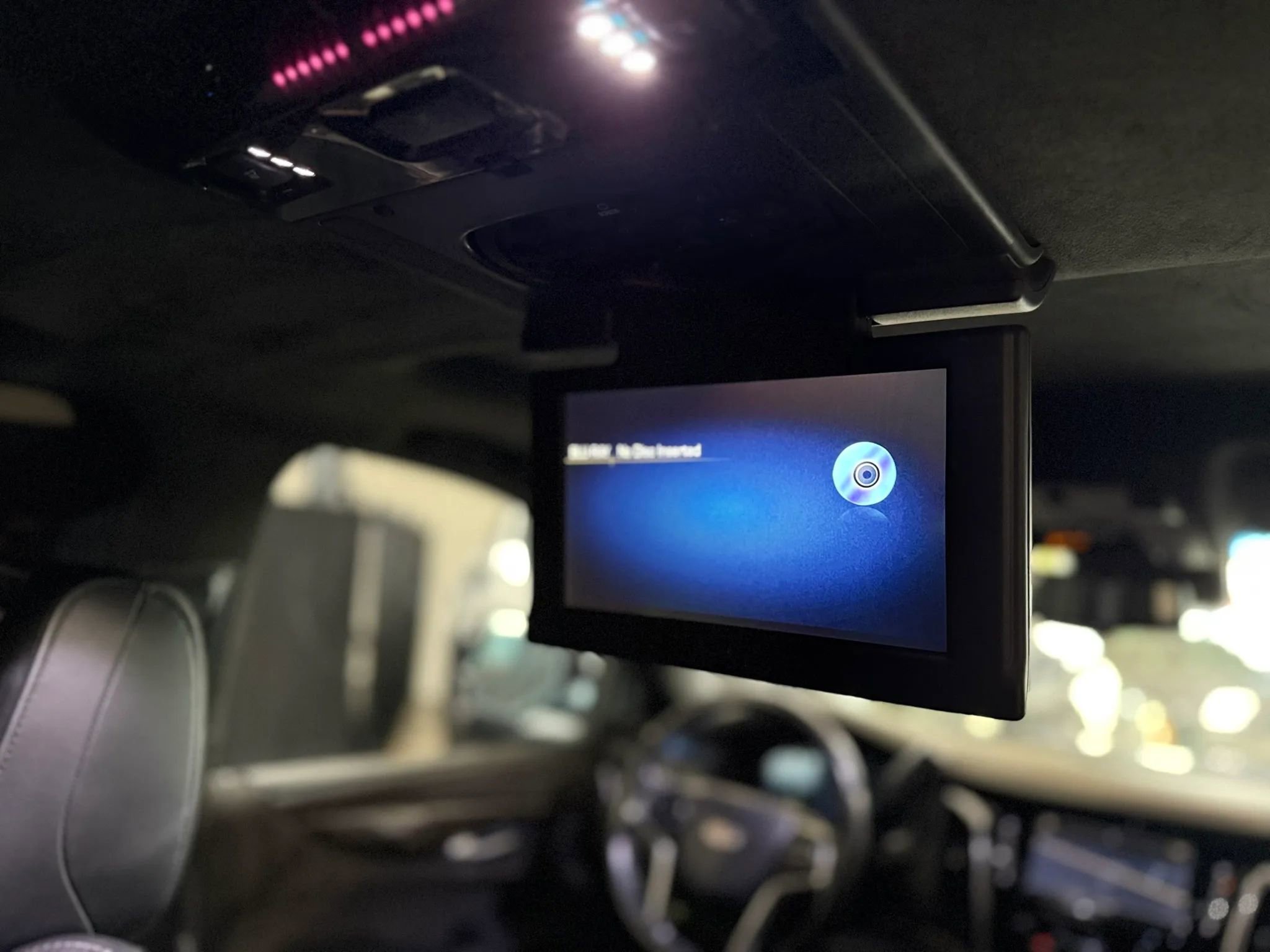 Used 2016 Cadillac Escalade ESV Platinum AWD/4WD image 27