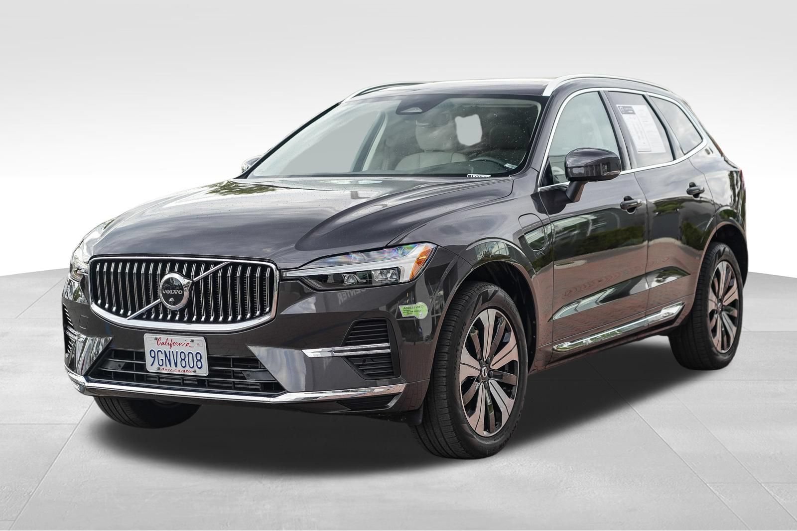 Used 2023 Volvo XC60 T8 Plus AWD/4WD image 7