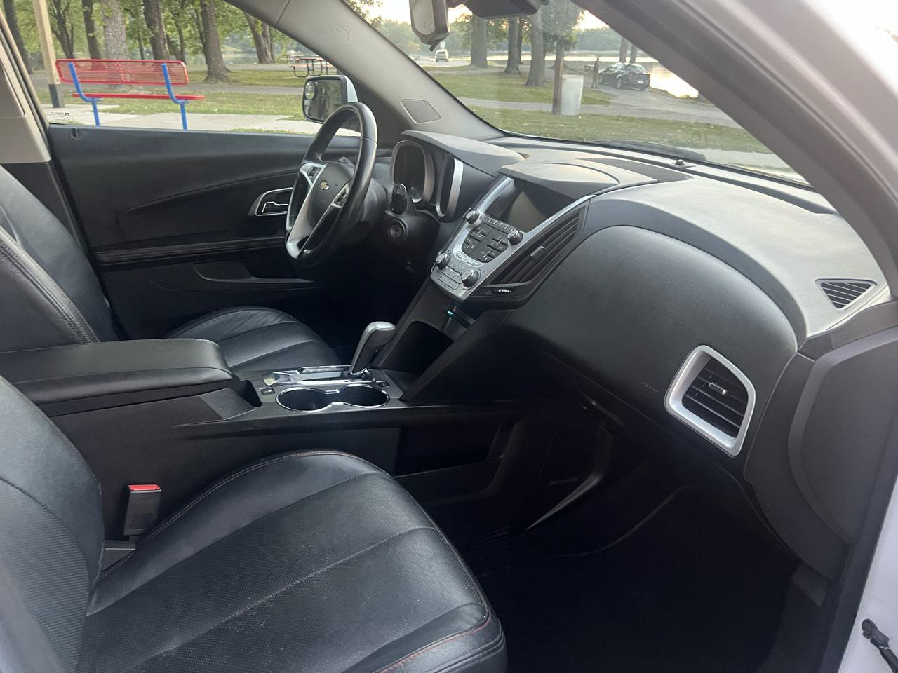 Used 2014 Chevrolet Equinox LT w/ Driver Convenience Package AWD/4WD image 23
