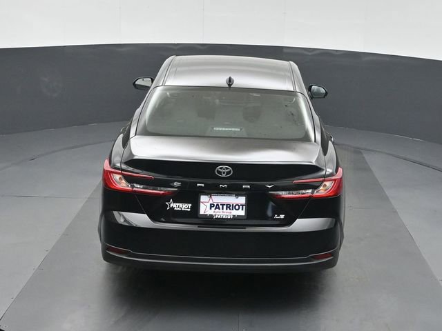 Used 2025 Toyota Camry LE FWD image 32