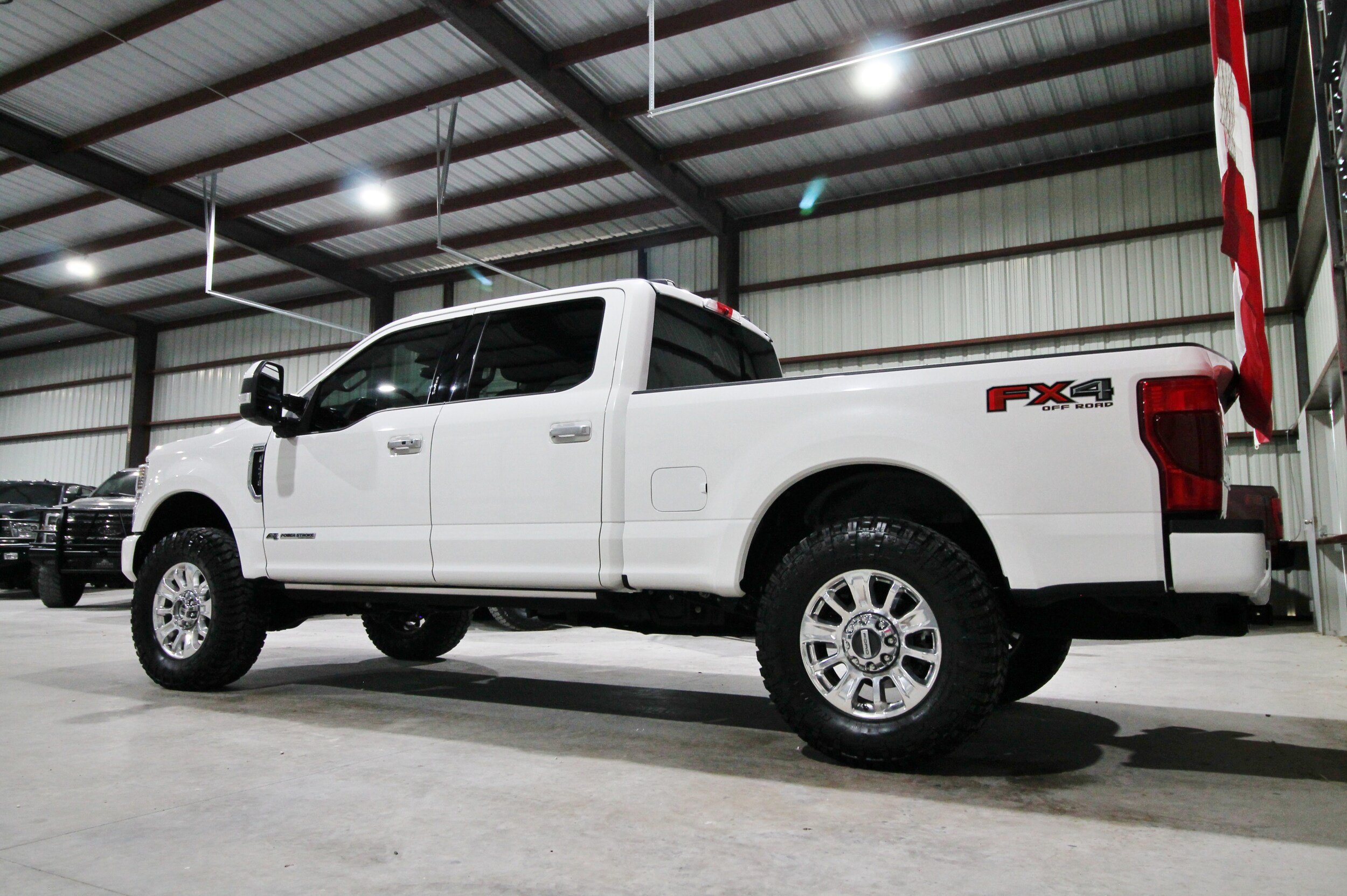 Used 2022 Ford F250 Limited AWD/4WD image 7