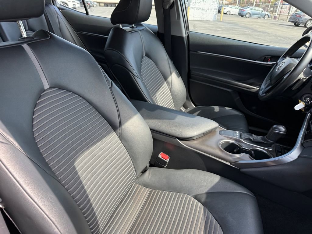 Certified 2023 Toyota Camry SE FWD image 18