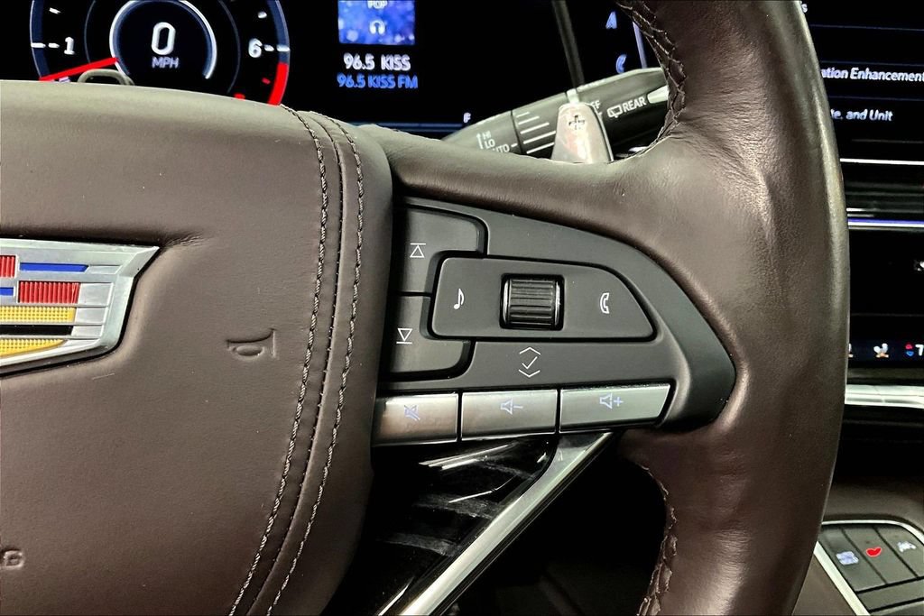 Certified 2023 Cadillac Escalade ESV V AWD/4WD image 12