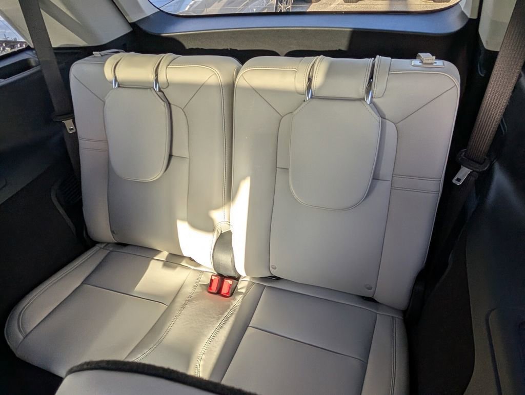 New 2026 Lincoln Aviator 2WD image 16