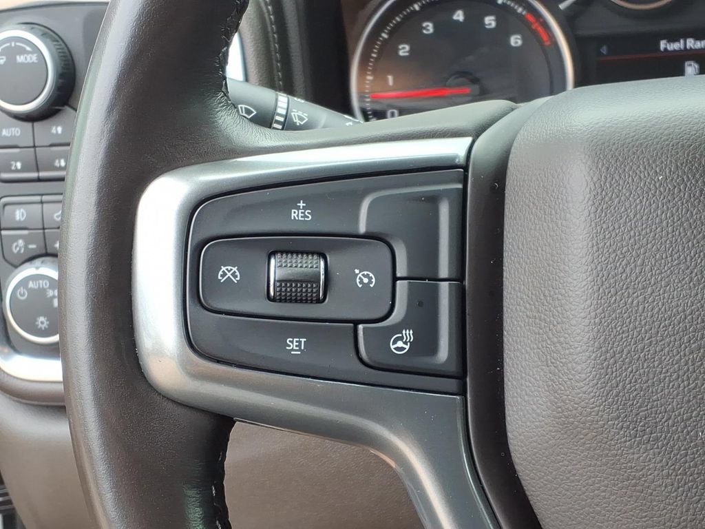 Used 2022 Chevrolet Silverado 1500 RST AWD/4WD image 31