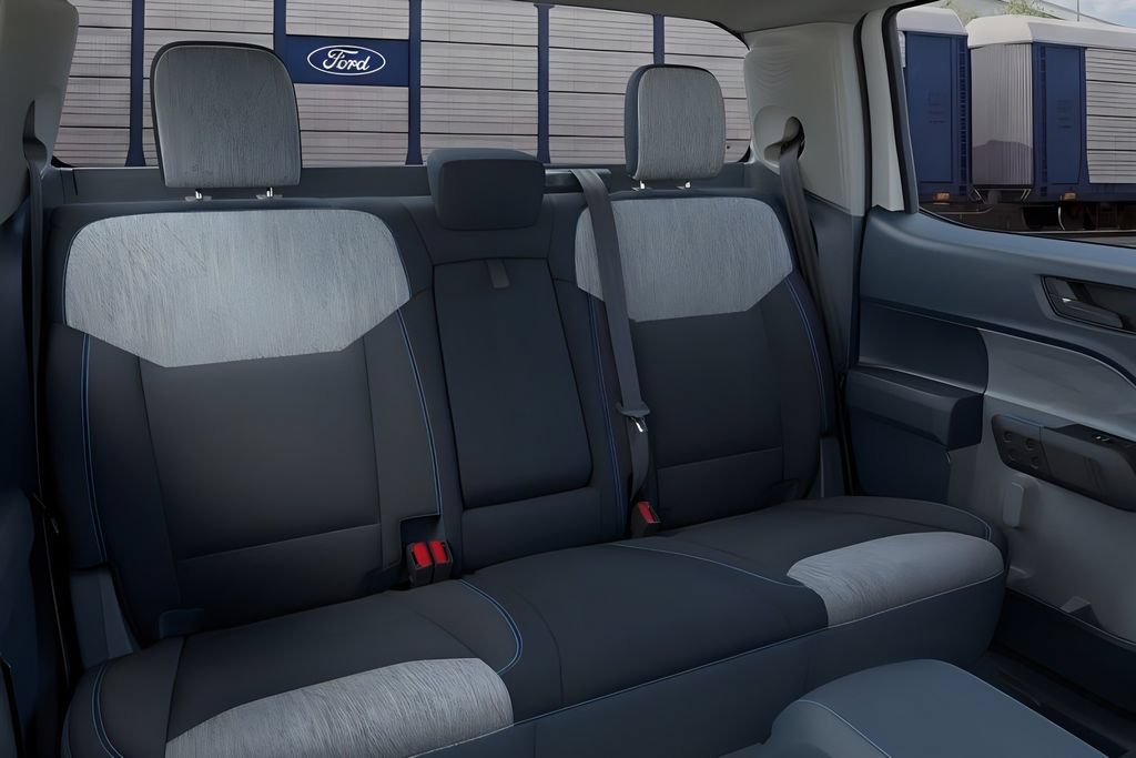 New 2026 Ford Maverick XLT FWD image 13
