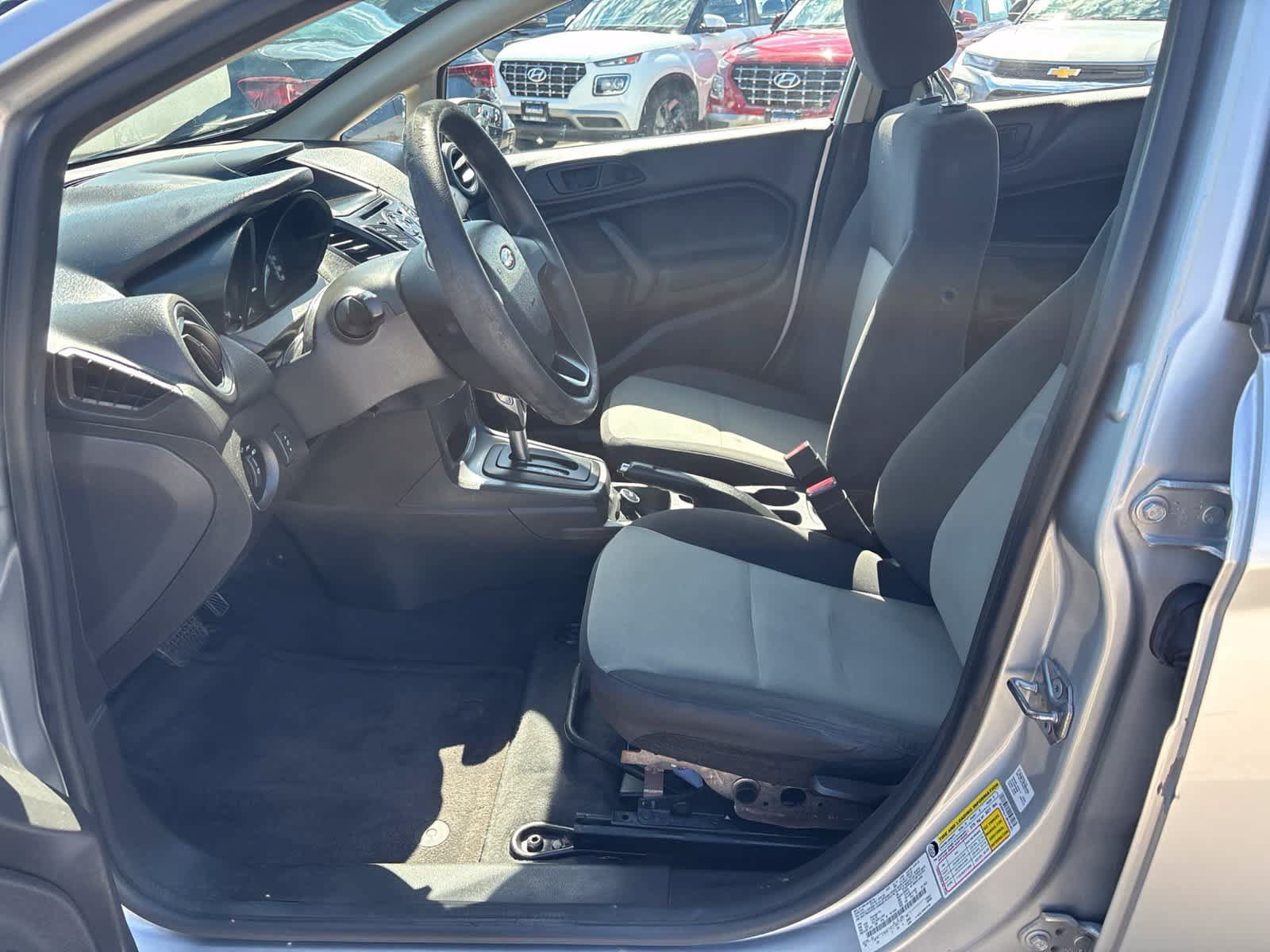 Used 2018 Ford Fiesta S FWD image 11