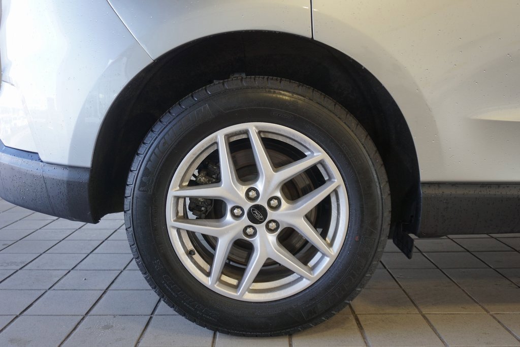 Used 2023 Ford Edge SEL image 29