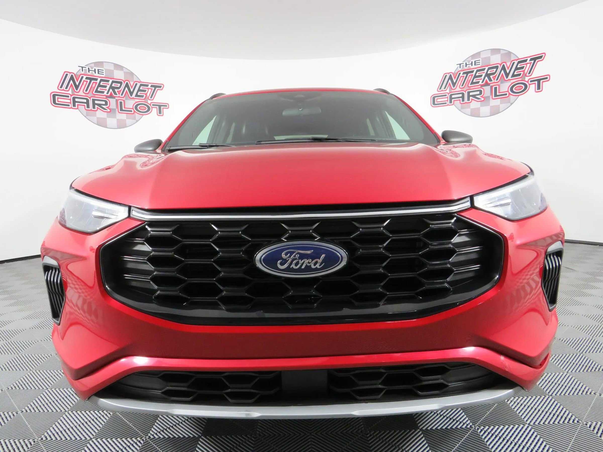Used 2024 Ford Escape ST-Line FWD image 2