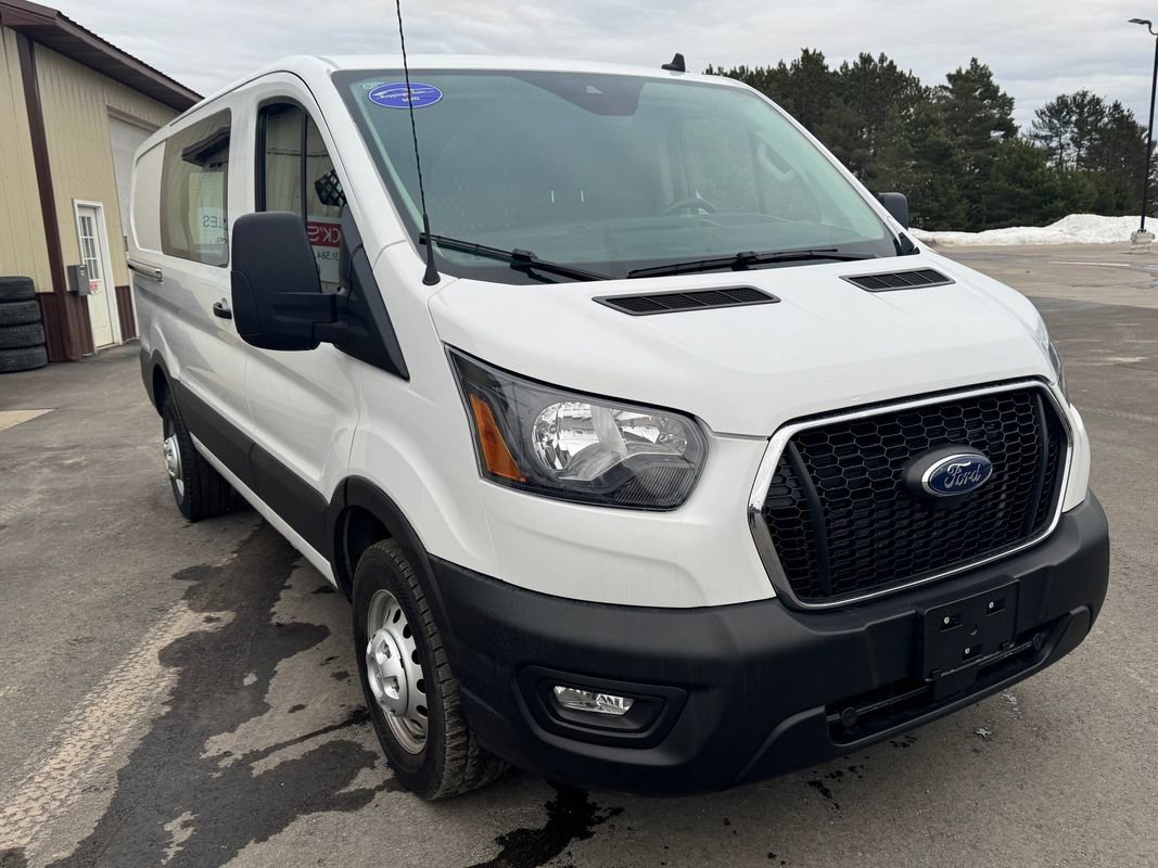 Used 2024 Ford Transit 250 Low Roof AWD w/ Exterior Upgrade Package image 13