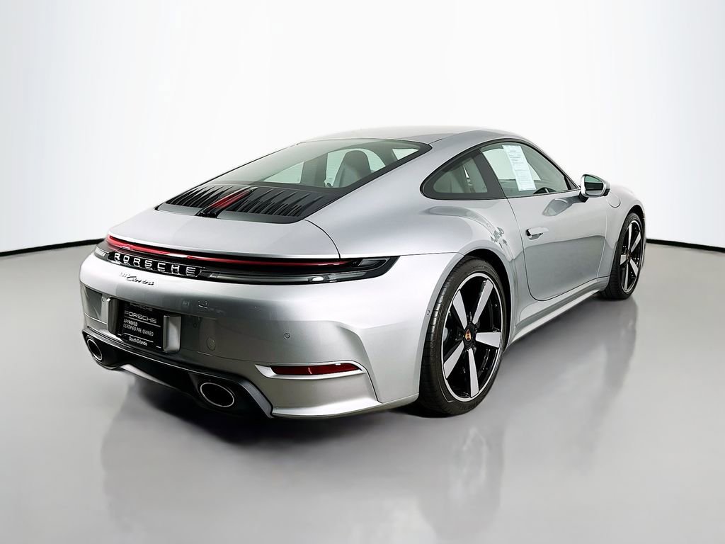 Certified 2025 Porsche 911 Carrera RWD image 9