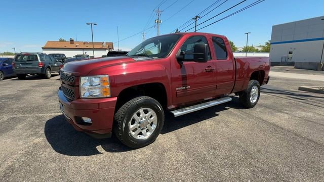 Used 2013 Chevrolet Silverado 2500 LT w/ Z71 Appearance Package AWD/4WD image 4