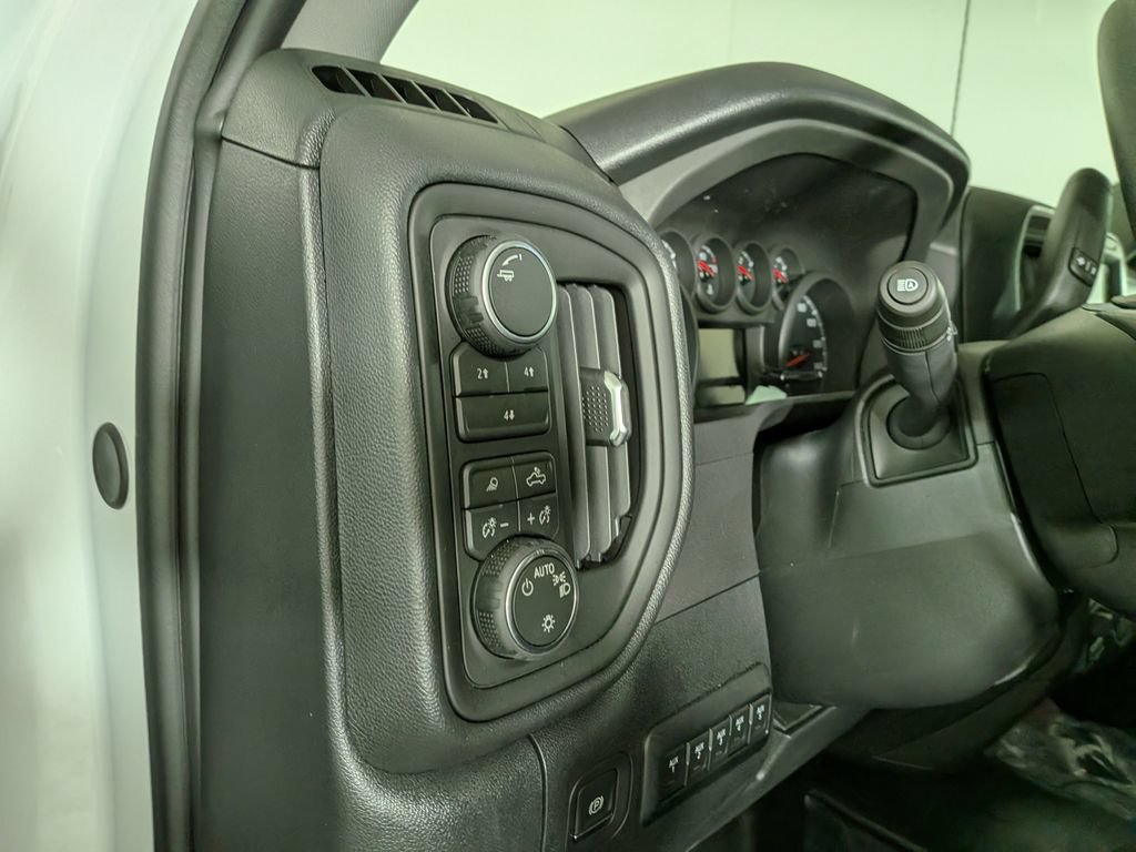 New 2026 Chevrolet Silverado 3500 W/T w/ WT Convenience Package AWD/4WD image 10