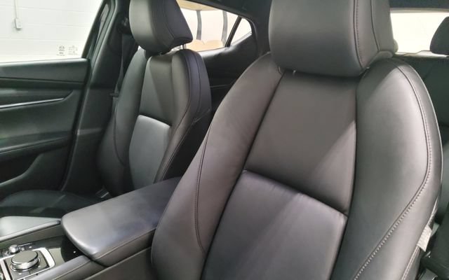 Used 2024 MAZDA MAZDA3 s FWD image 15