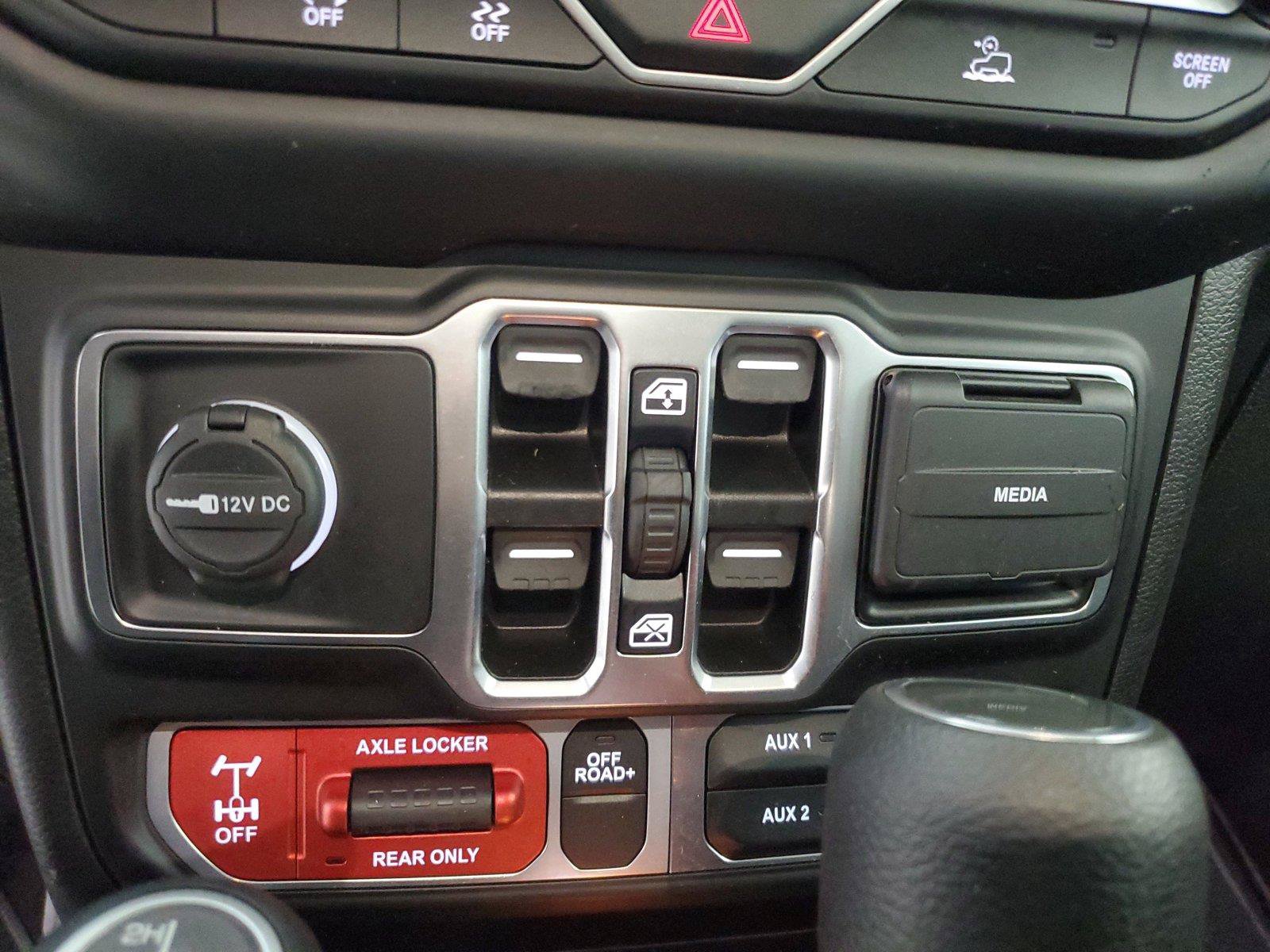 Used 2021 Jeep Gladiator Mojave AWD/4WD image 17