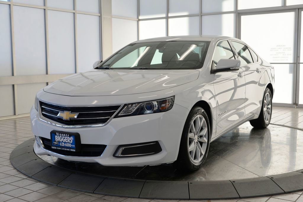 Used 2016 Chevrolet Impala LT w/ Convenience Package image 4