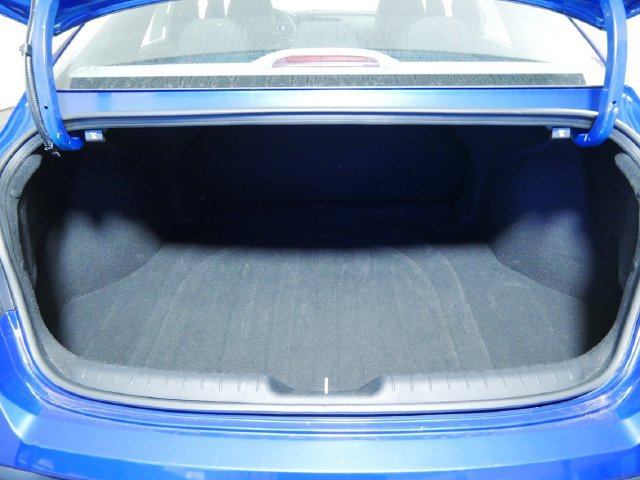 Used 2024 Hyundai Elantra SEL FWD image 9